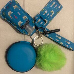 POMPOM LAMA (Lime Green)KEYCHAIN SET